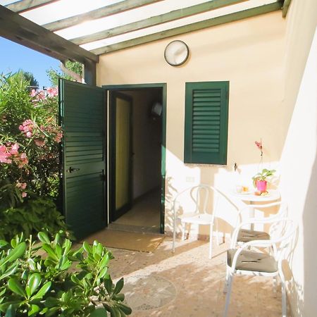 Hotel Etna - Nuova Gestione Romagnola All-Inclusive Spiaggia Parcheggio Ричоне Екстериор снимка