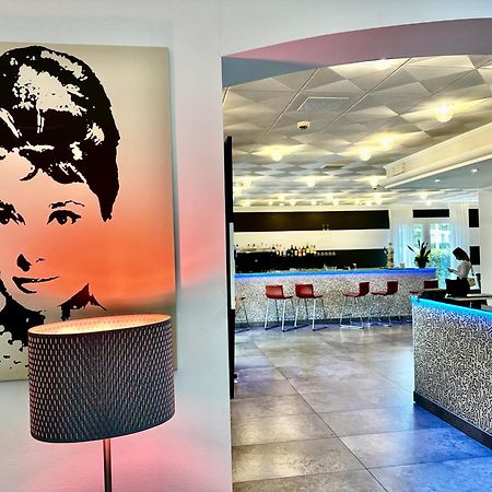 Hotel Etna - Nuova Gestione Romagnola All-Inclusive Spiaggia Parcheggio Ричоне Екстериор снимка