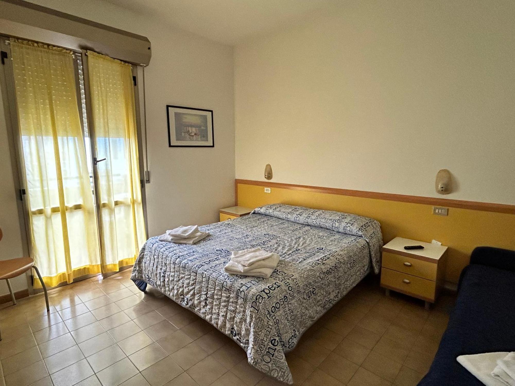 Hotel Etna - Nuova Gestione Romagnola All-Inclusive Spiaggia Parcheggio Ричоне Екстериор снимка