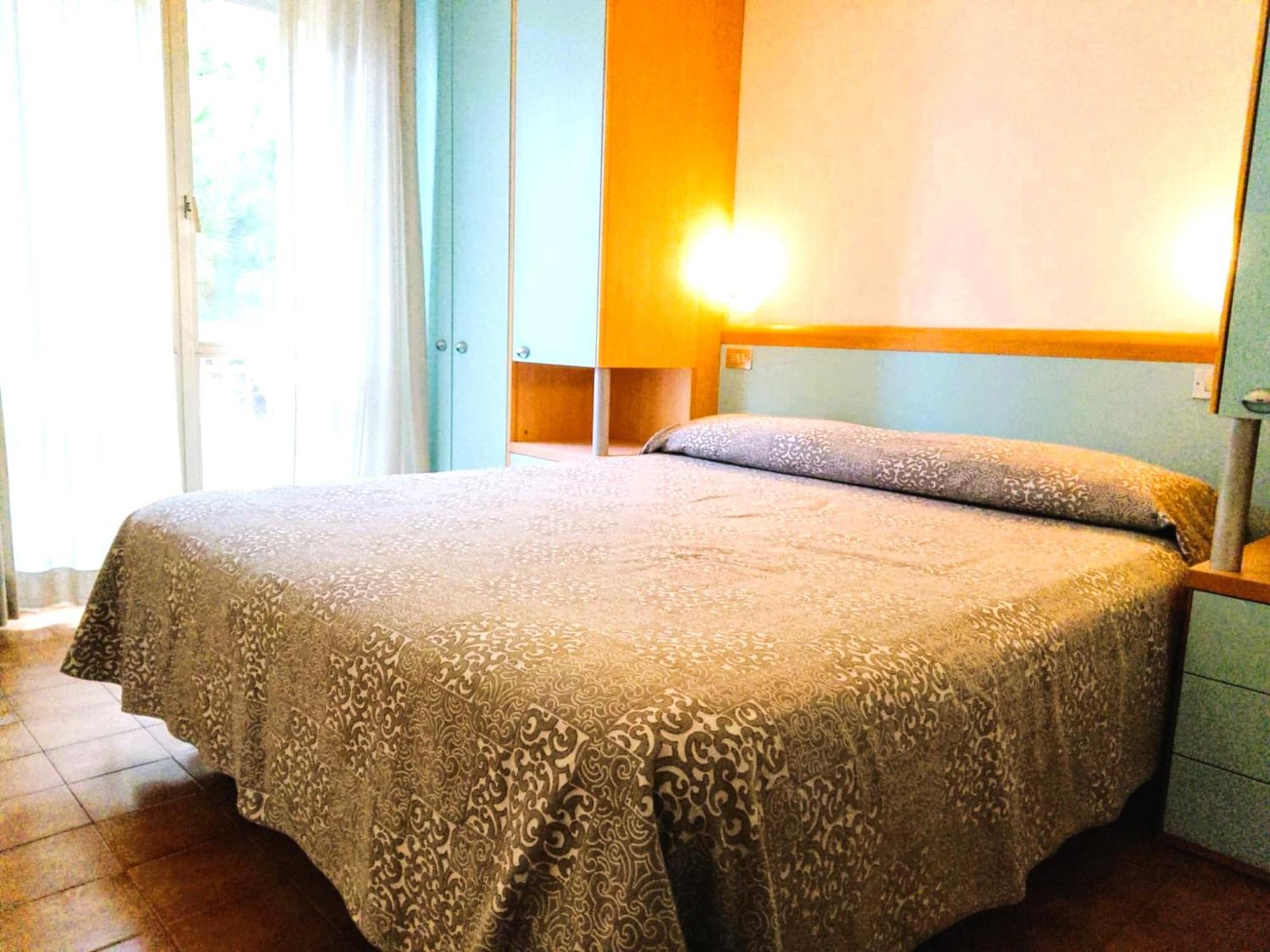 Hotel Etna - Nuova Gestione Romagnola All-Inclusive Spiaggia Parcheggio Ричоне Екстериор снимка